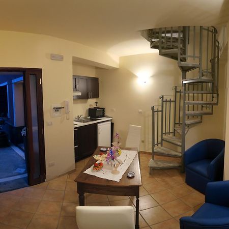 Apartamento Cortile Dei Sogni CTA Exterior foto